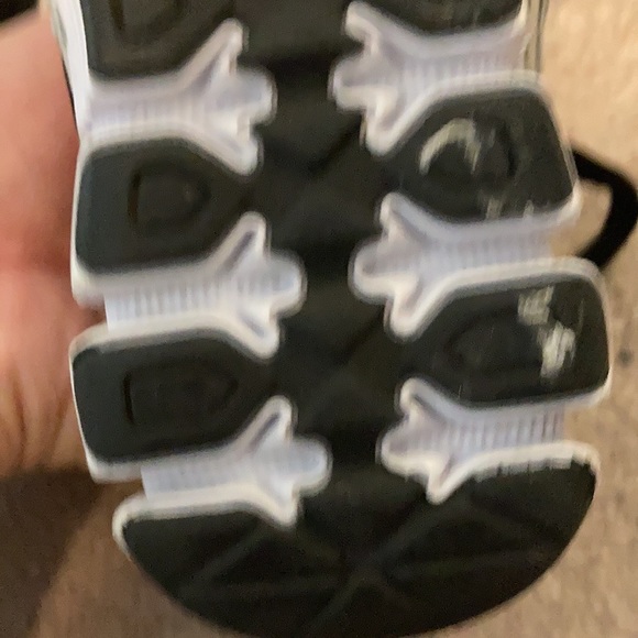 Boys runners - Picture 7 of 9